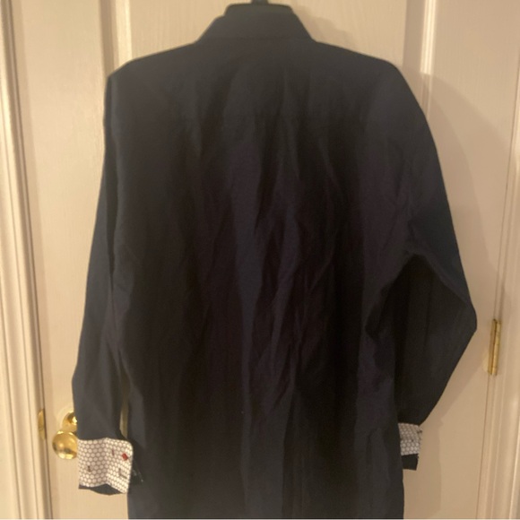 MACEOO Men's Casual Navy Shirt with Red and White Accents - Picture 13 of 14